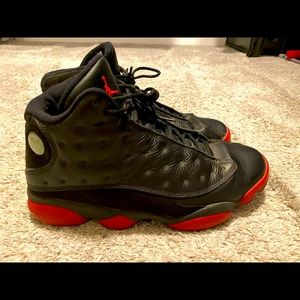 Jordan Retro 13 - Black/Gym Red size 11